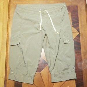 Nike Capri olive green with bright yellow accent